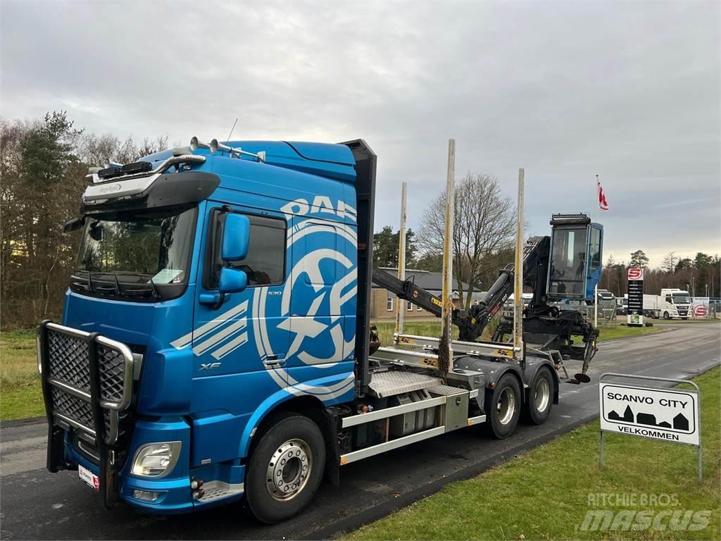DAF XF530 FAT 6x4 Camion trasporto legname