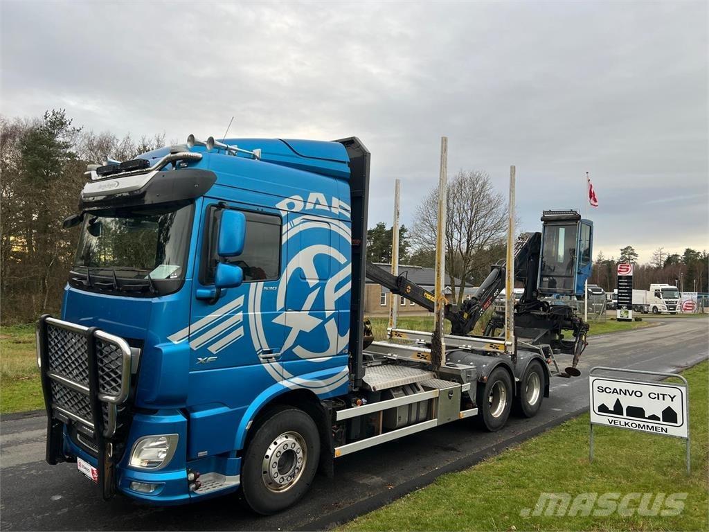 DAF XF530 FAT 6x4 Camion trasporto legname
