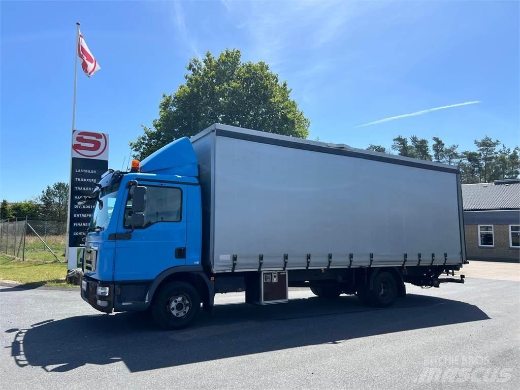 MAN TGL 12-220 BL Motrici centinate