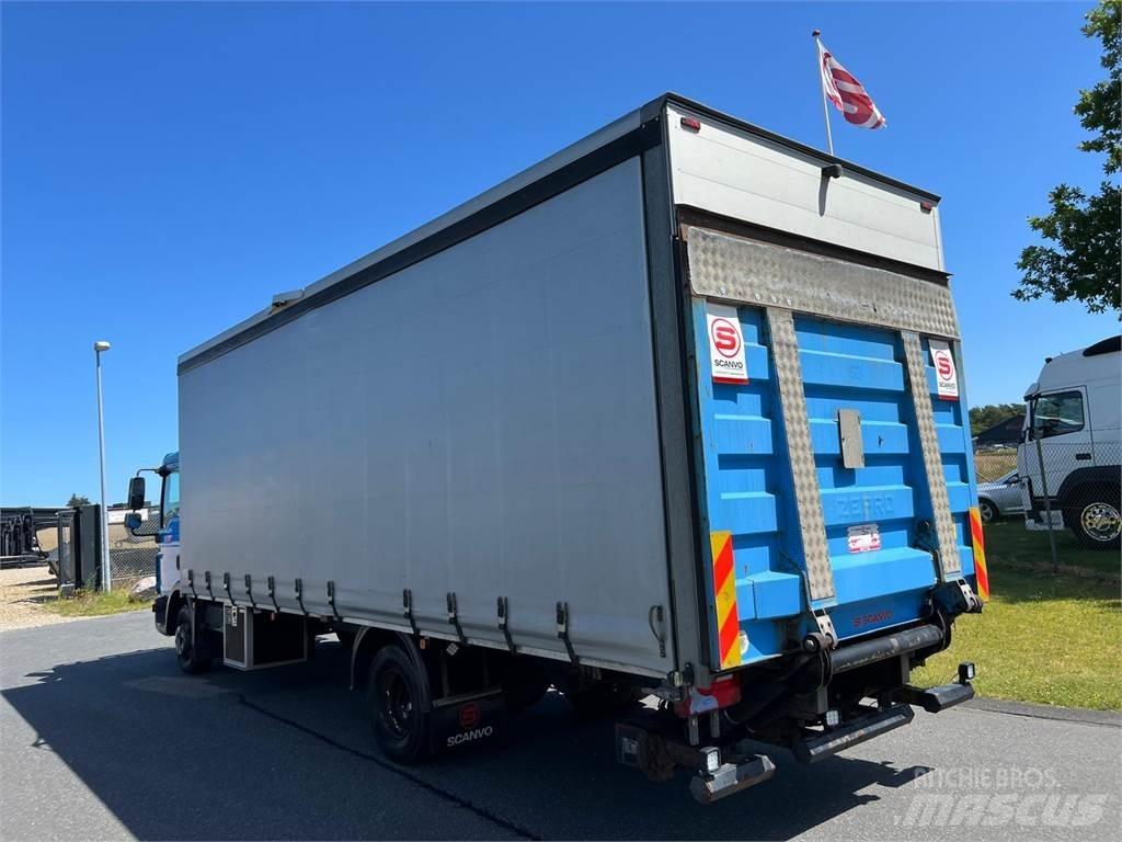 MAN TGL 12-220 BL Motrici centinate
