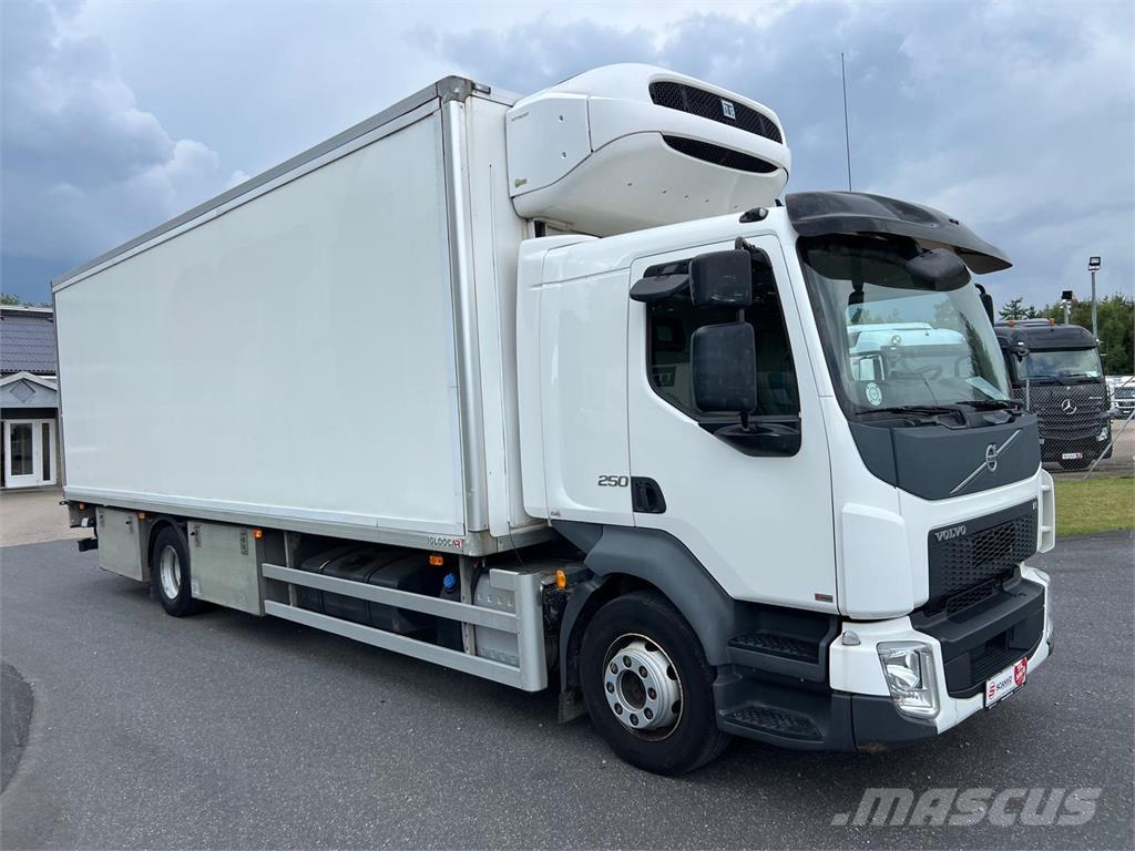 Volvo FL 250 16 ton Camion a temperatura controllata