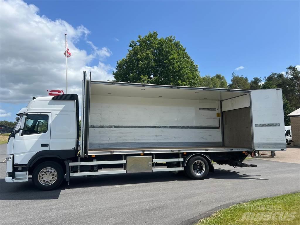Volvo FM330 Camion cassonati