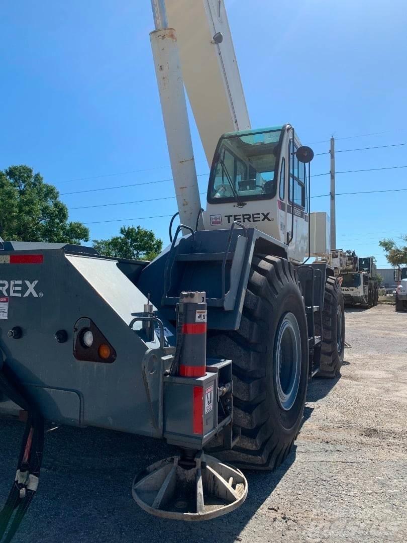 Terex  Gru per terreni difficili