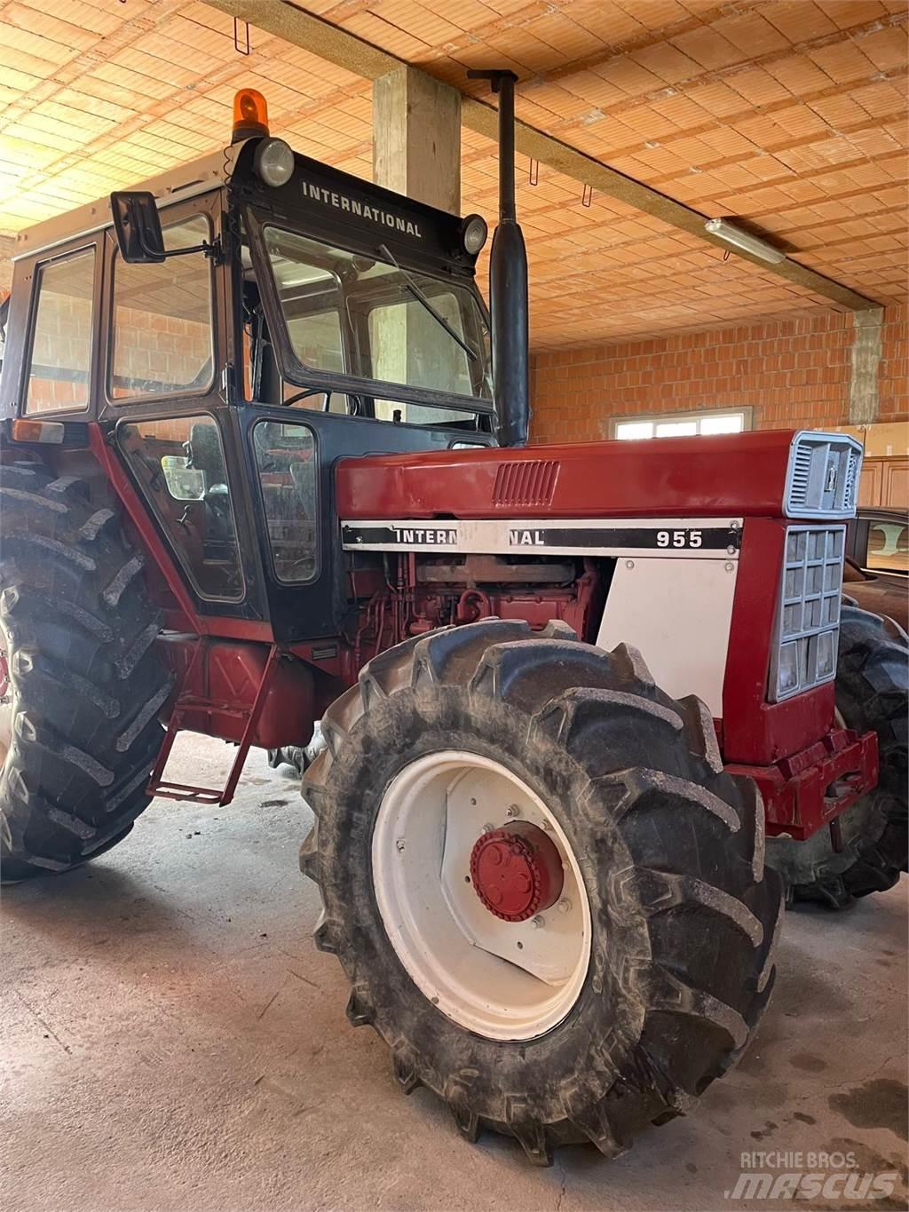 International 955 Trattori