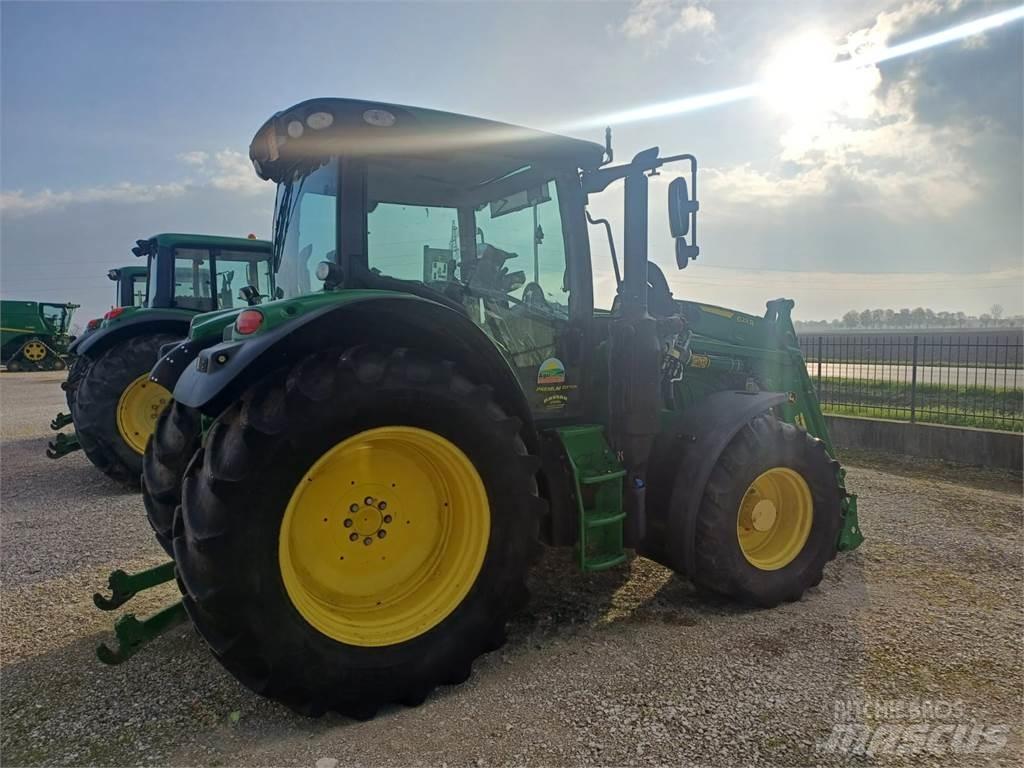 John Deere 6110 R Trattori