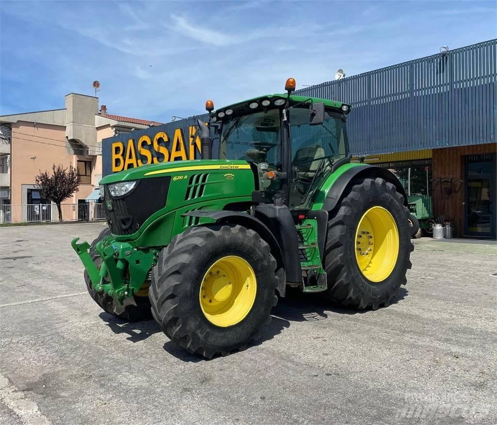 John Deere 6210 R Trattori