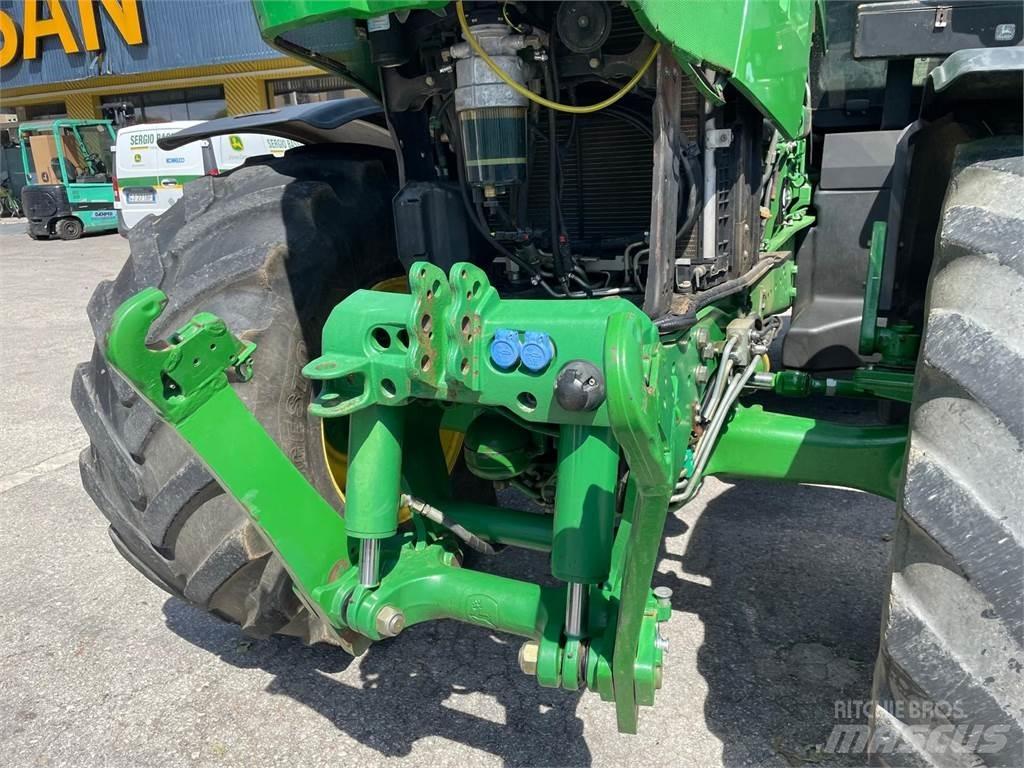 John Deere 6210 R Trattori