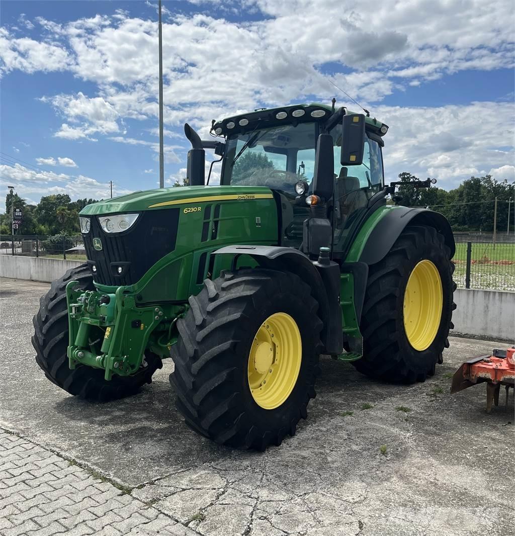 John Deere 6230 R Trattori