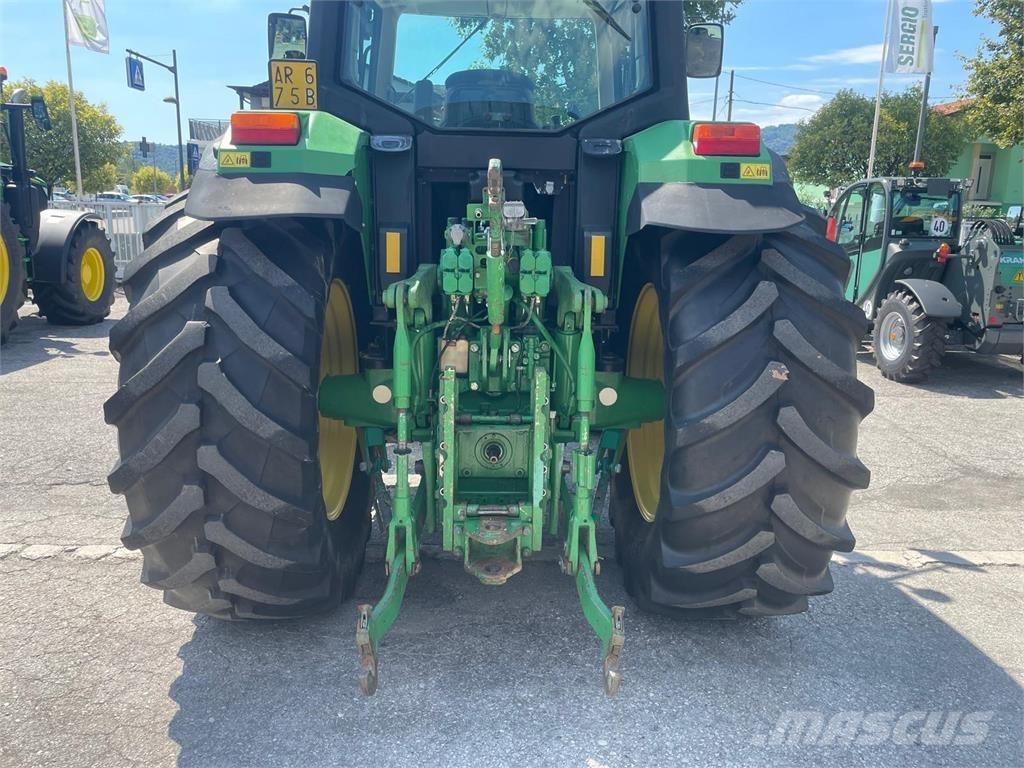 John Deere 6810 Trattori