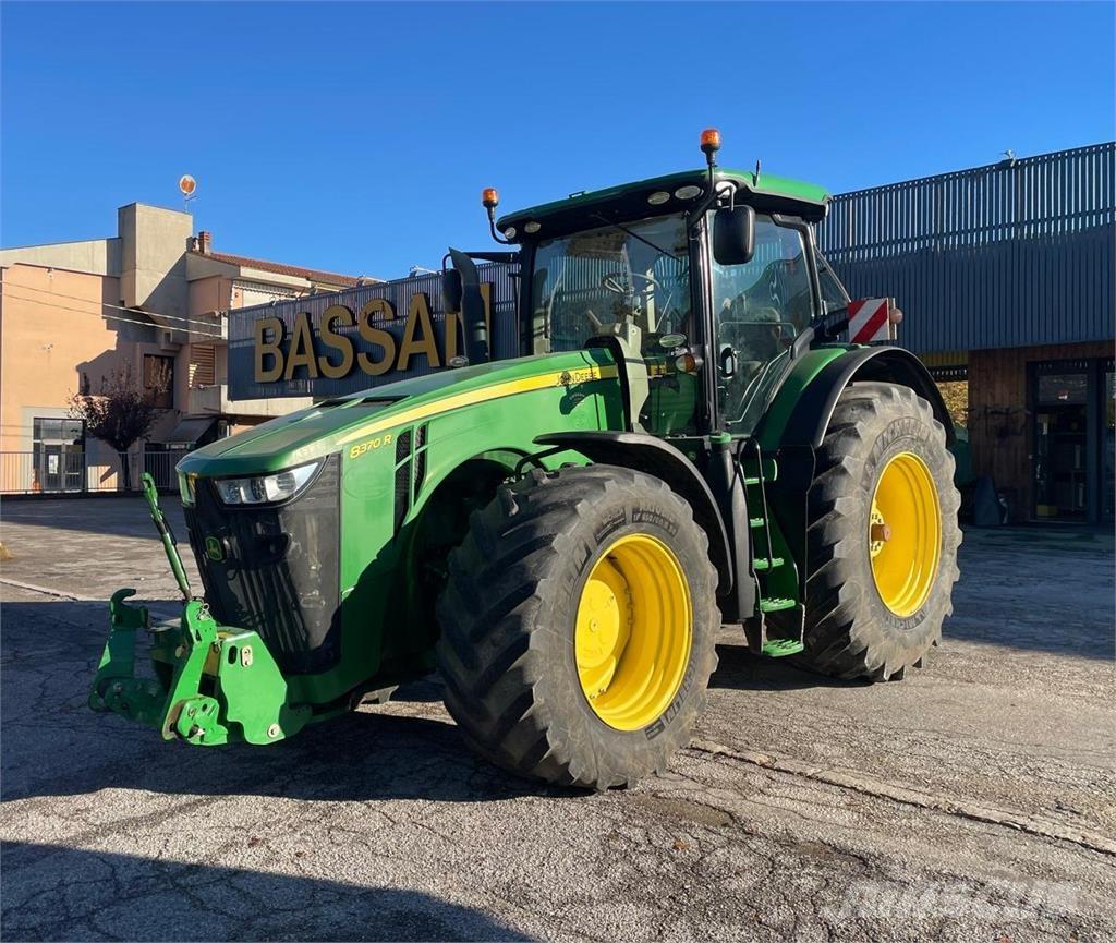 John Deere 8370 R Trattori