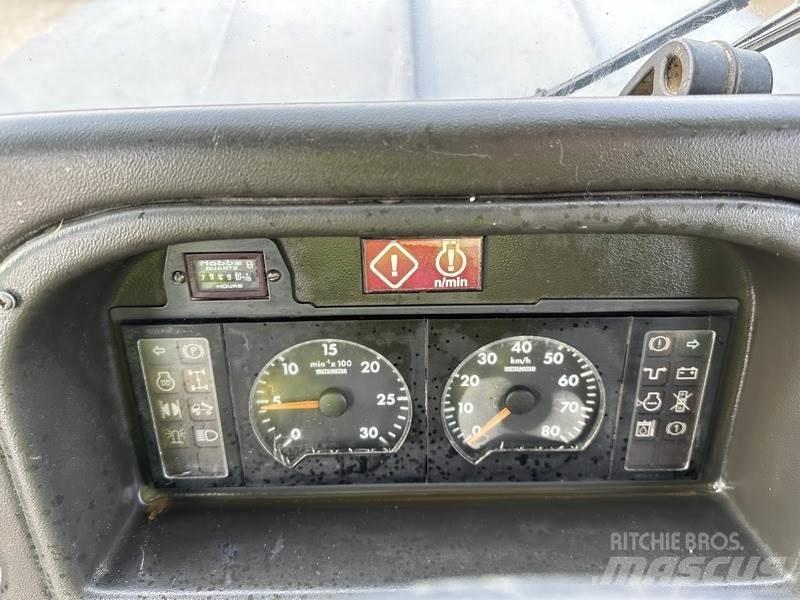 Bell B25C Dumpers articolati
