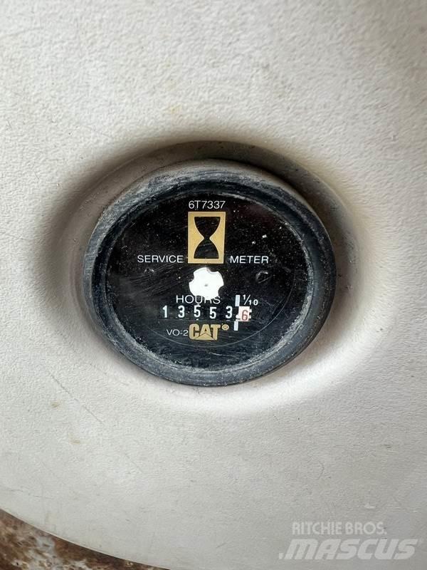 CAT 330. Escavatori cingolati