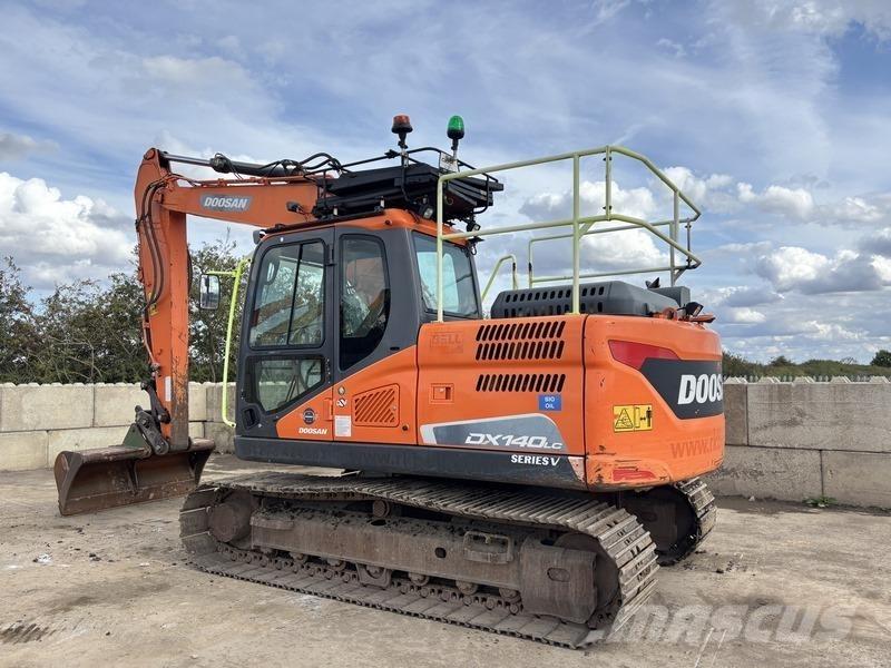 Doosan DX140LC-5 Escavatori cingolati