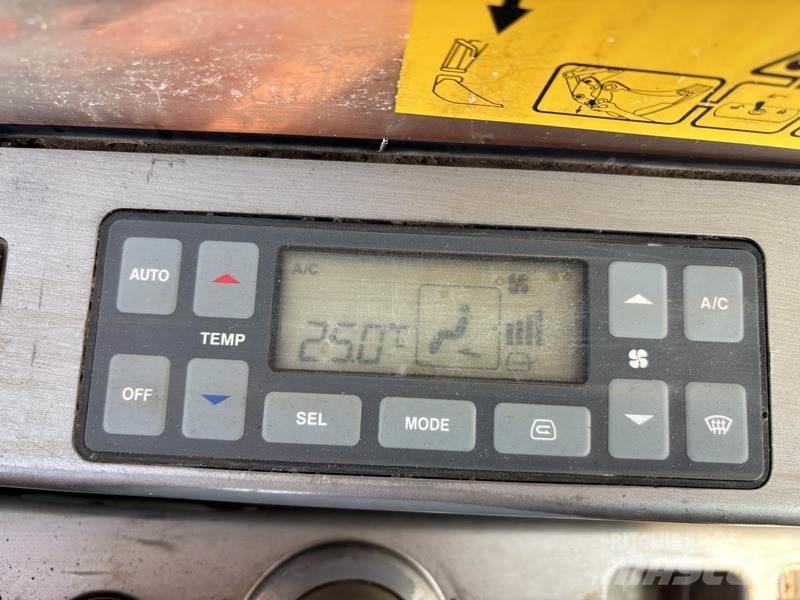 Doosan DX480LC Escavatori cingolati