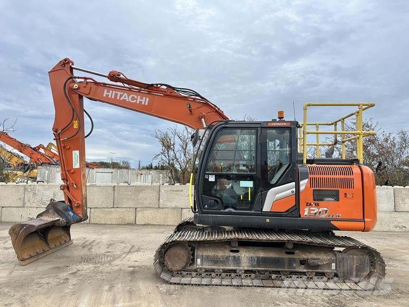 Hitachi ZX130 Escavatori cingolati