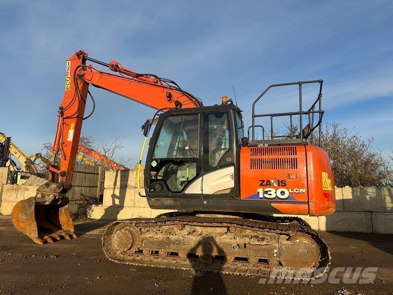 Hitachi ZX130 Escavatori cingolati