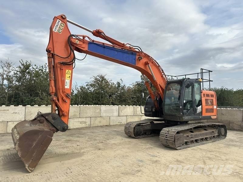 Hitachi ZX225USRLC-6 Escavatori cingolati