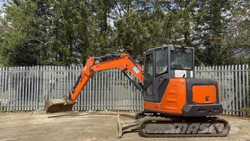 Hitachi ZX65 Escavatori medi 7t - 12t