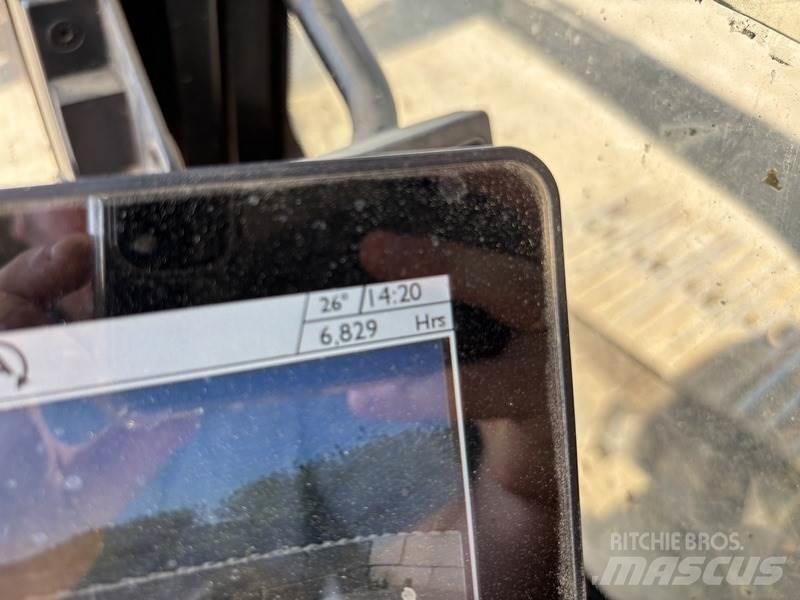 JCB 220X L 4F Escavatori cingolati