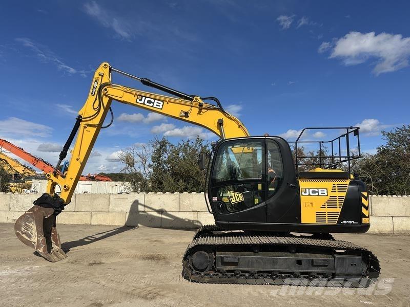 JCB JS131 LC Escavatori cingolati