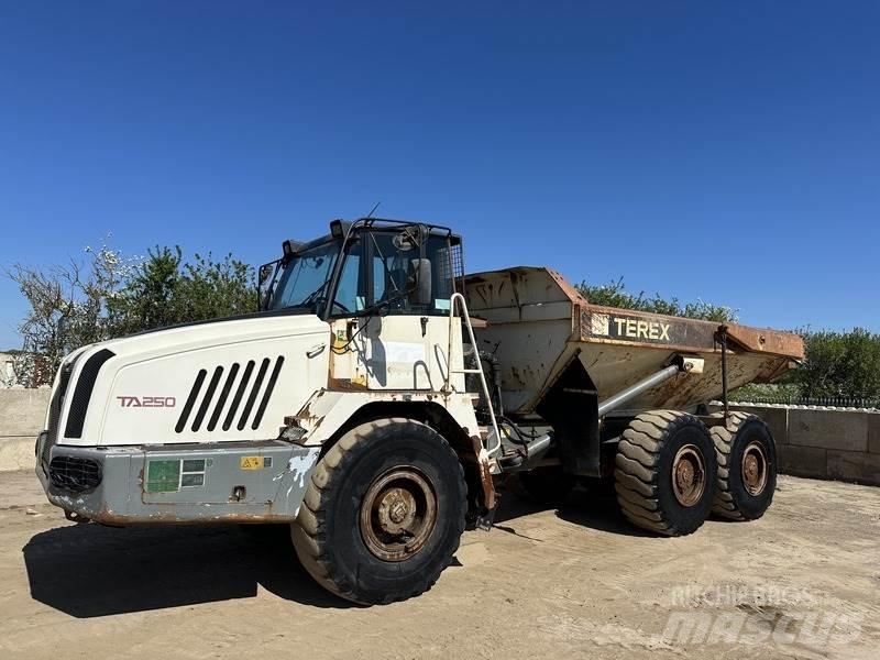 Terex TA250 Dumpers articolati