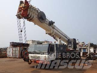 Grove GMK 5100 Gru per tutti i terreni