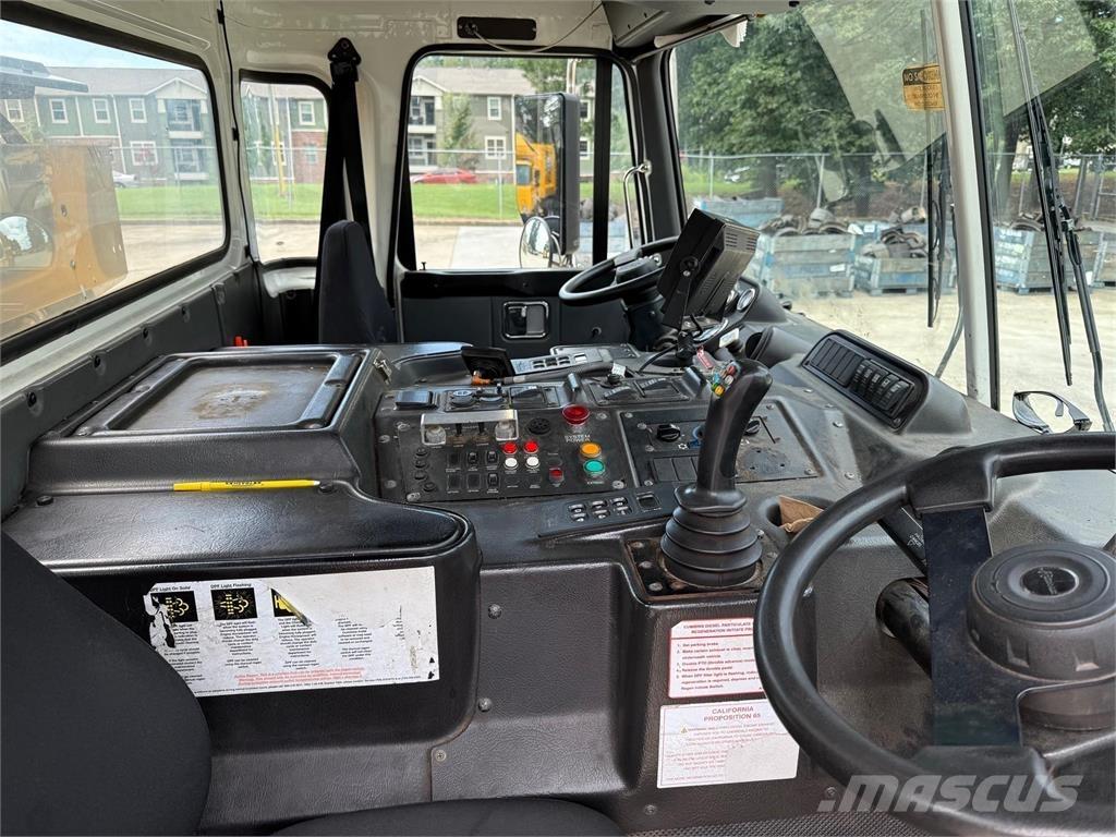  AUT XPEDITOR Camion altro