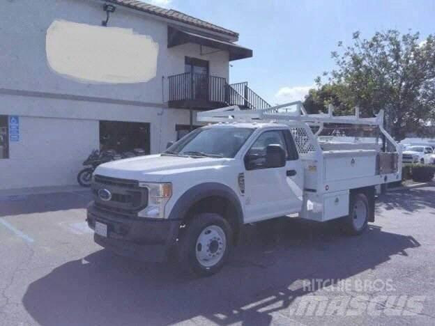 Ford F550 CONTRACTOR Camion cassonati