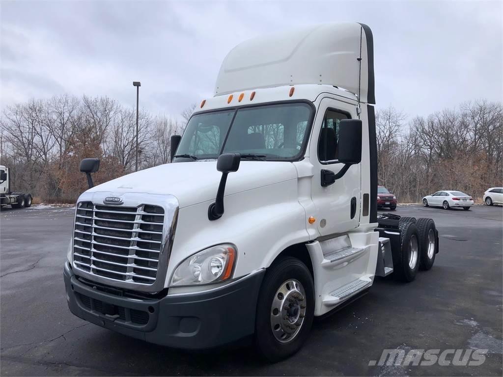Freightliner Cascadia Motrici e Trattori Stradali