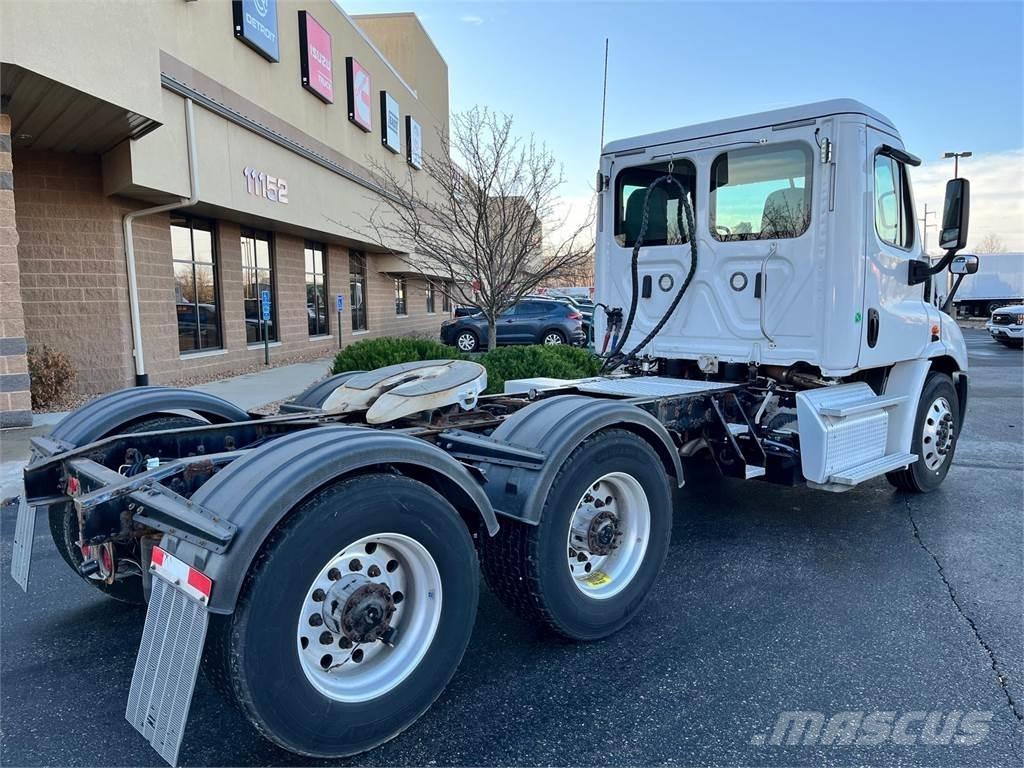 Freightliner Cascadia Motrici e Trattori Stradali