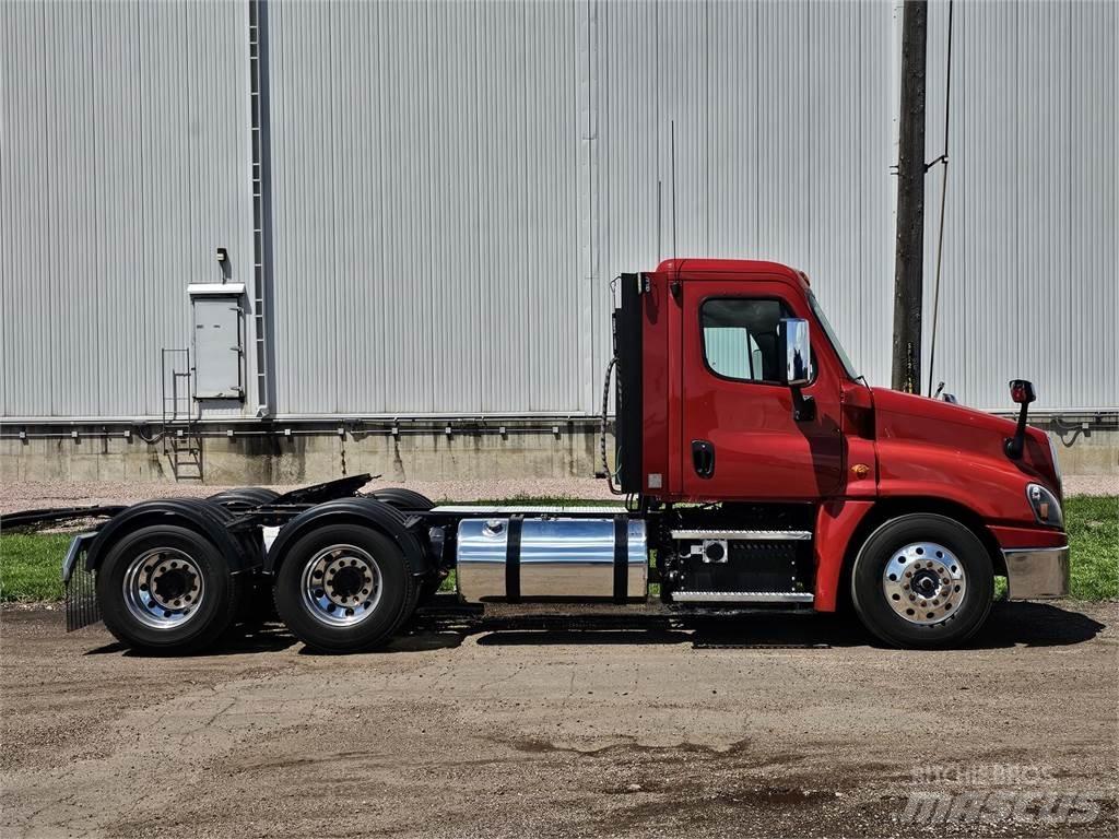 Freightliner Cascadia Motrici e Trattori Stradali