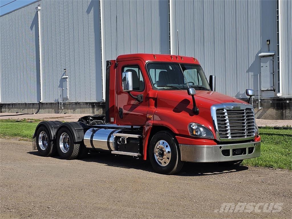 Freightliner Cascadia Motrici e Trattori Stradali