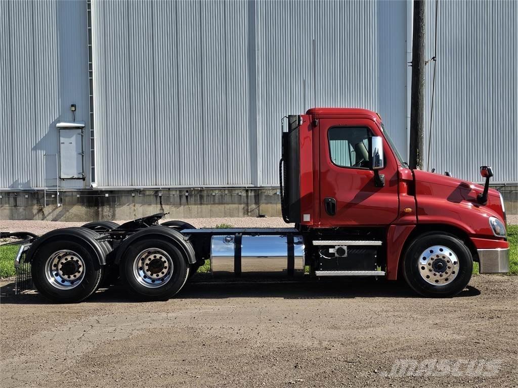 Freightliner Cascadia Motrici e Trattori Stradali