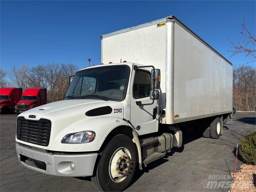 Freightliner M2 106 Camion cassonati