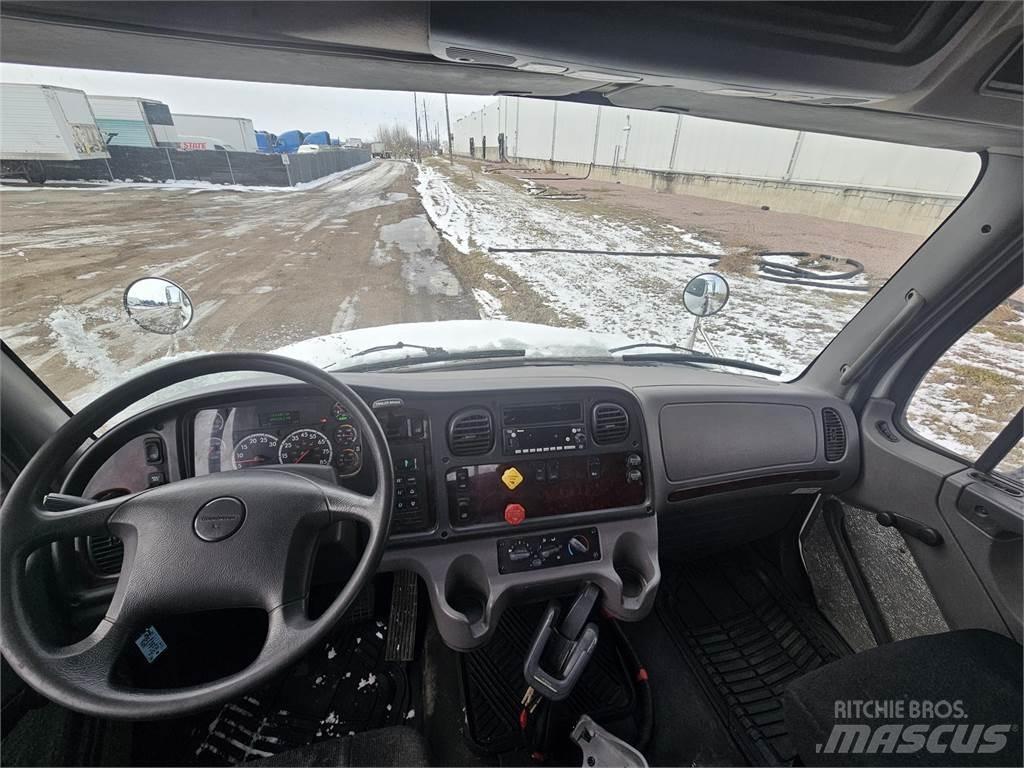 Freightliner M2 106 Motrici e Trattori Stradali