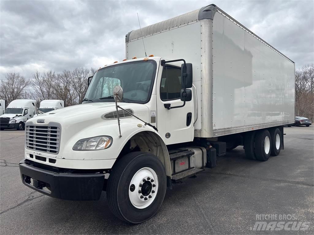 Freightliner M2 106 Camion cassonati