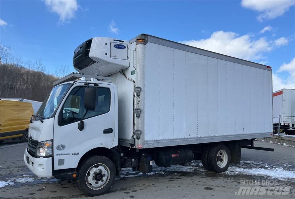 Hino 195 Camion cassonati