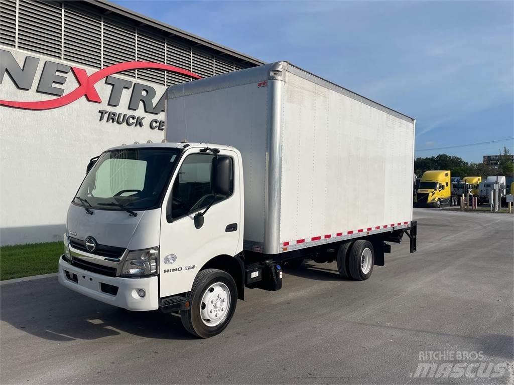 Hino 195 Camion cassonati