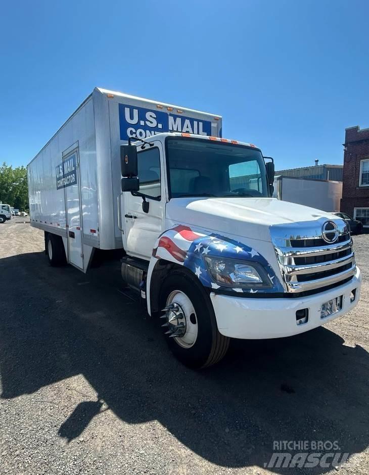 Hino 268 Camion cassonati
