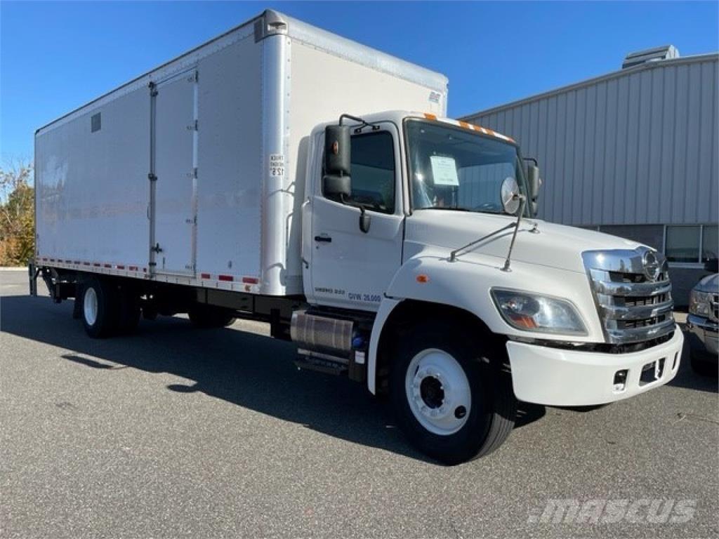 Hino 268A Camion cassonati
