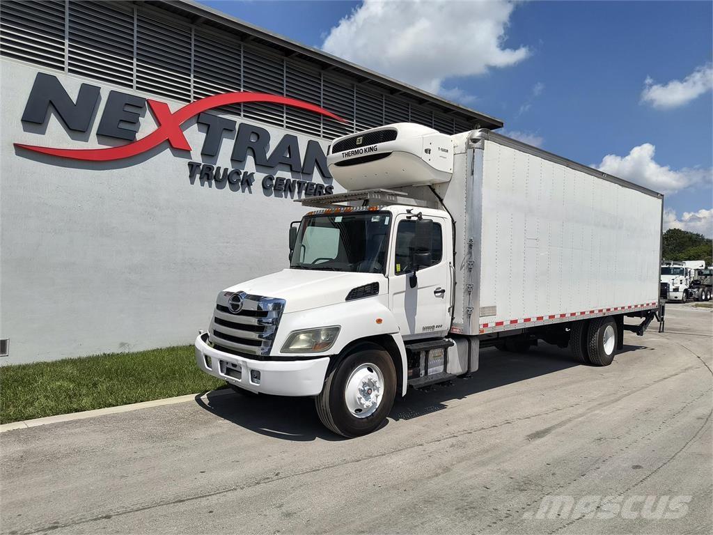 Hino 338 Camion cassonati