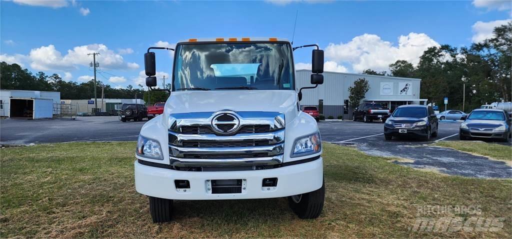 Hino L7 Autocabinati