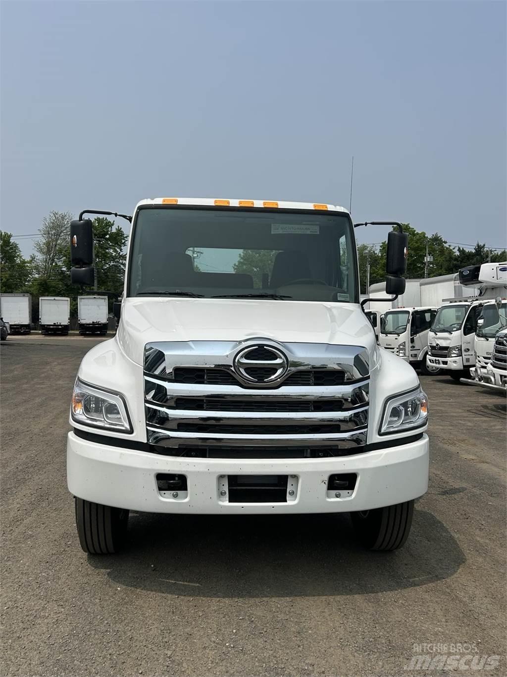 Hino L7 Autocabinati