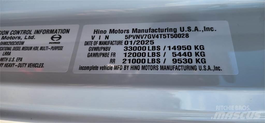 Hino L7 Motrici e Trattori Stradali