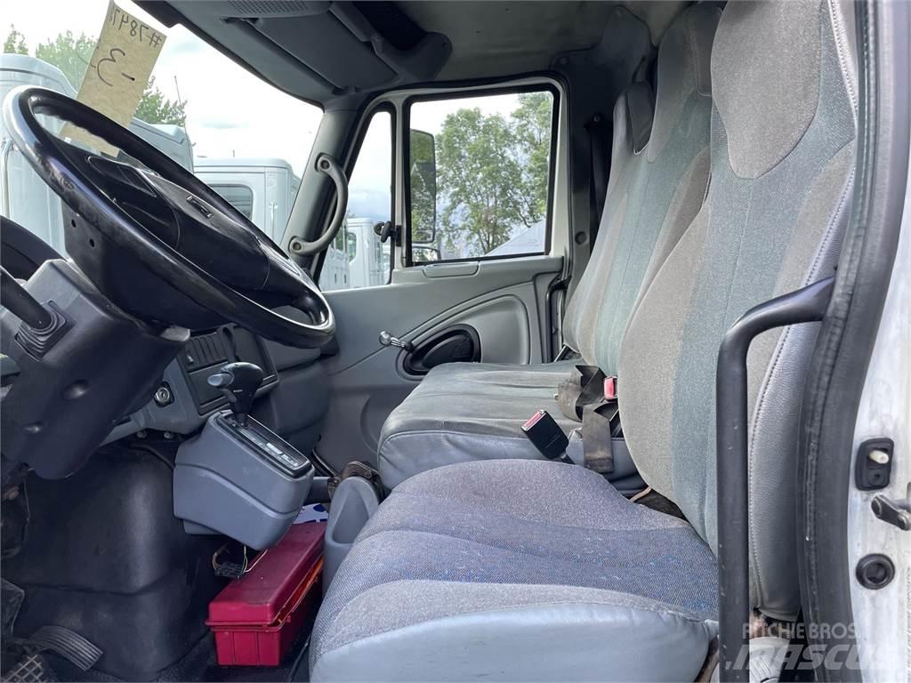 International 4300 Camion altro