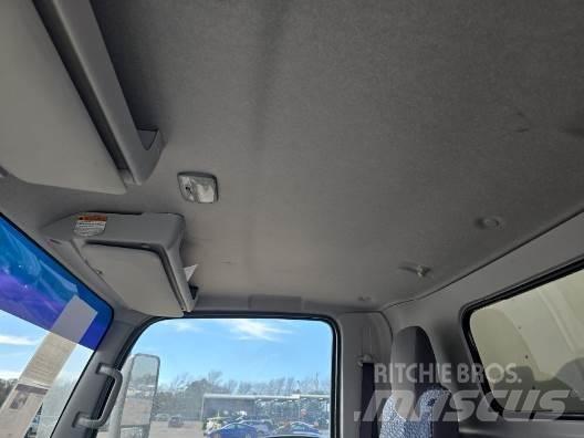 Isuzu NPR HD Camion cassonati