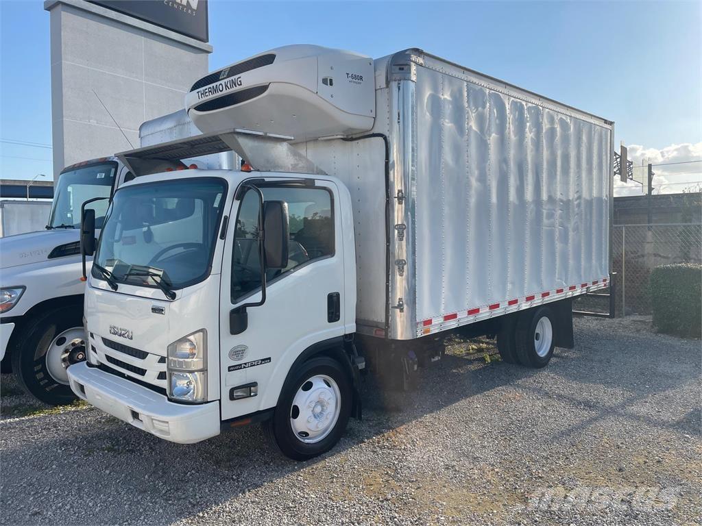 Isuzu NPR XD Camion cassonati