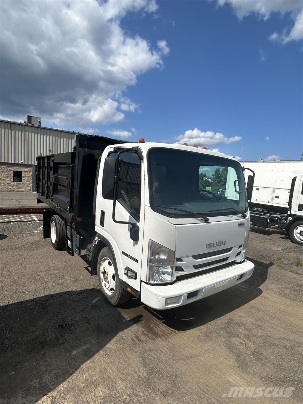 Isuzu NQR Camion ribaltabili