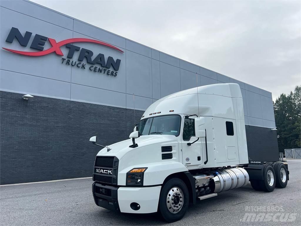 Mack AN64T Motrici e Trattori Stradali