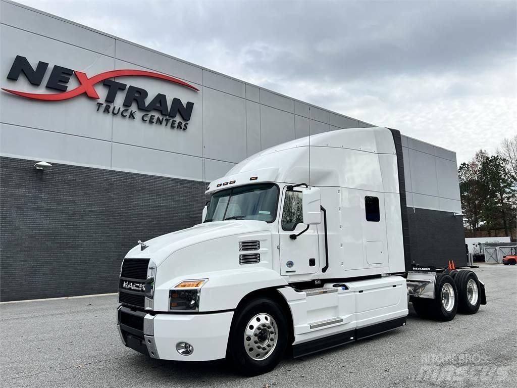 Mack AN64T Motrici e Trattori Stradali